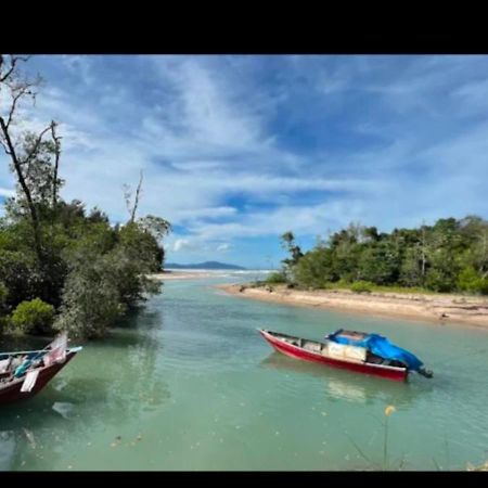 The Mangrove Villa Sematan Exterior photo